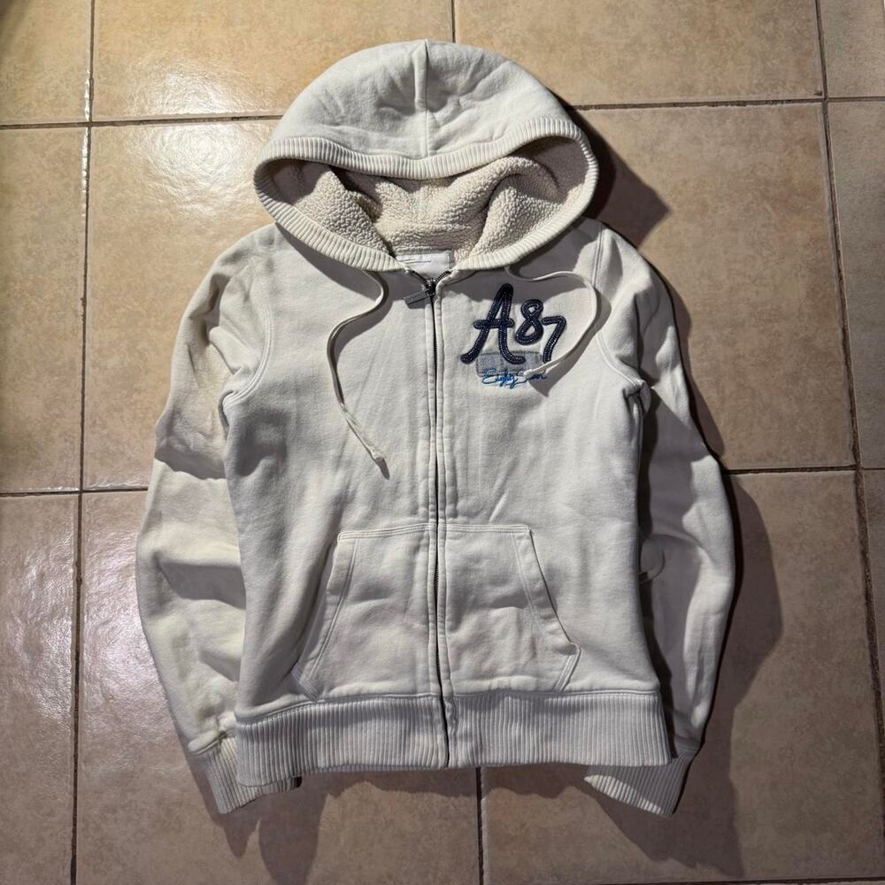 Vintage y2k aeropostale zip up Hoodie Size M in Womens